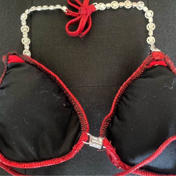 Competition Bikini Red on Red - Picture 3 of 7